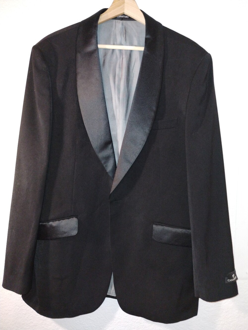 Canavaro Black Blazer Satin Lapels 42L
